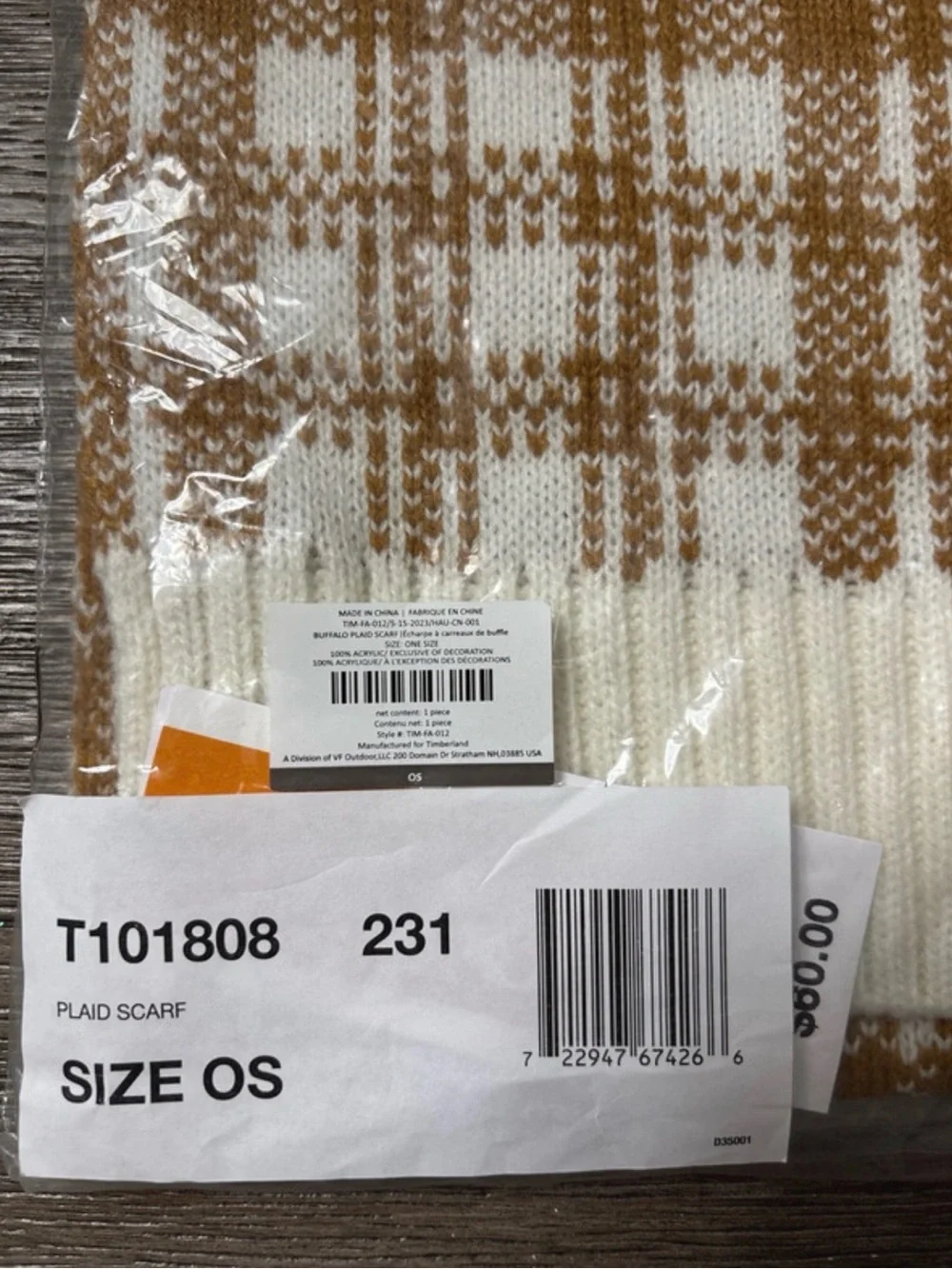NWT Timberland Buffalo Plaid Knit Scarf – Wheat & Cream OS